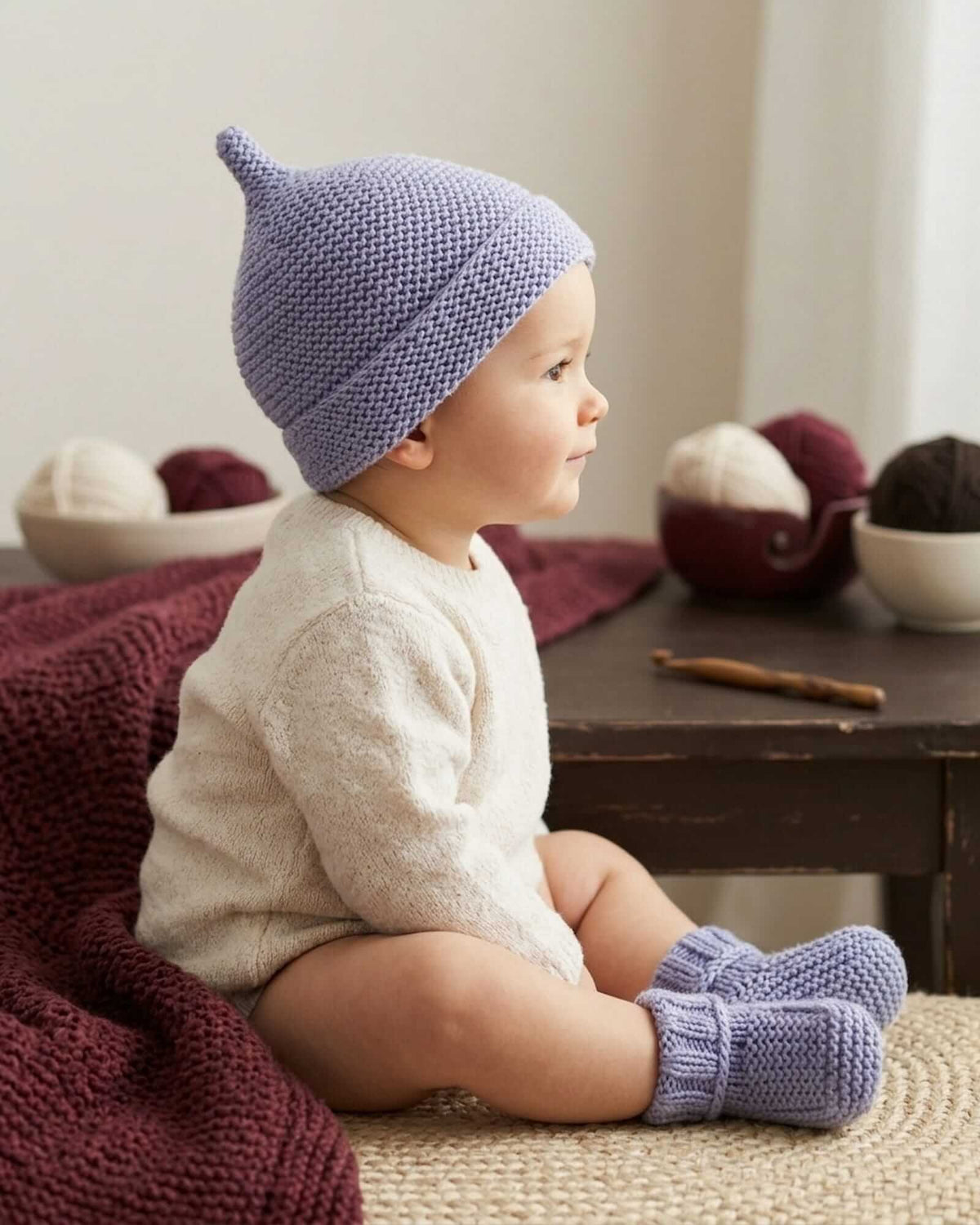 Handgestricktes Baby-Mützen & Schal-Set - Salbeigrün, 100% Merino (0 - 24 Monate)
